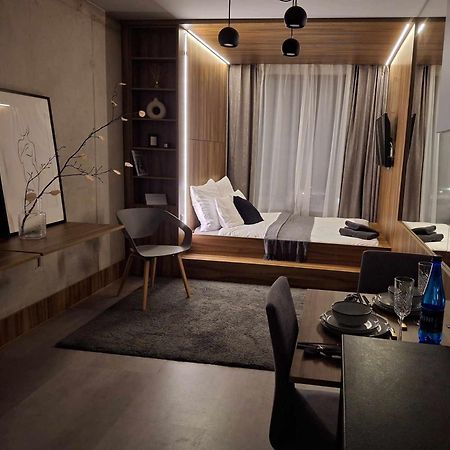 Apartments Wroc'Love By Me &301 Legnicka & Self Check-In 24H & Lift & Air Conditioning Wroclaw Exterior photo
